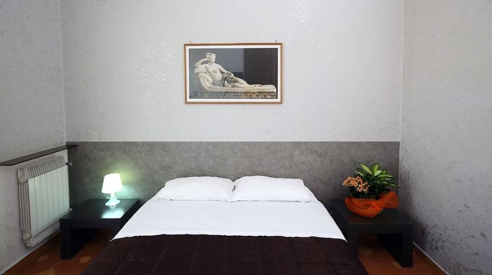 Roma Room Hotel Buitenkant foto
