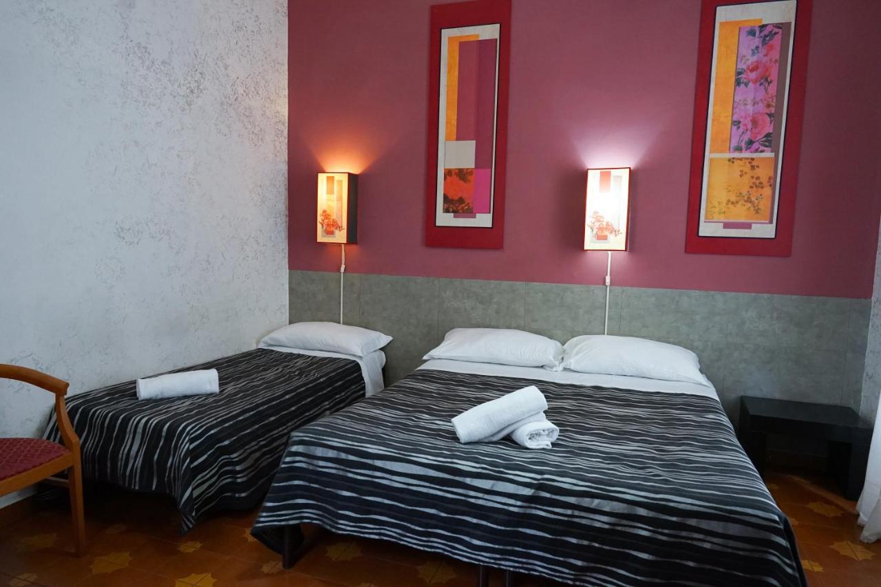 Roma Room Hotel Buitenkant foto