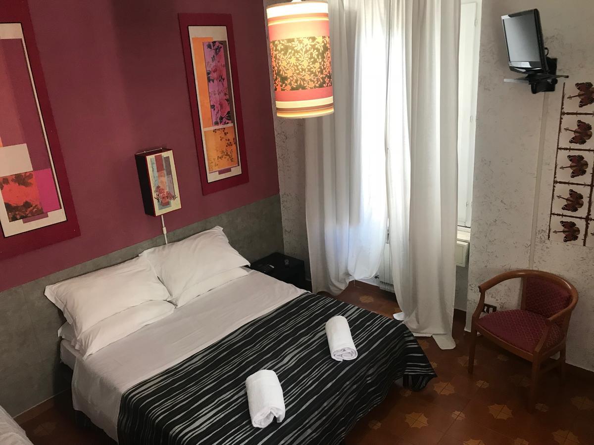 Roma Room Hotel Buitenkant foto